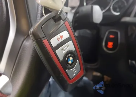 2018 BMW 330I xDrive из США, поврежденный, VIN WBA8D9C55JA608284